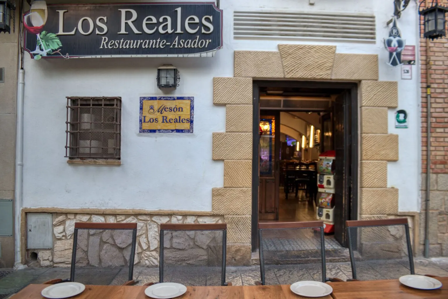 Mesón Los Reales martos resturante cicloturismo (2)
