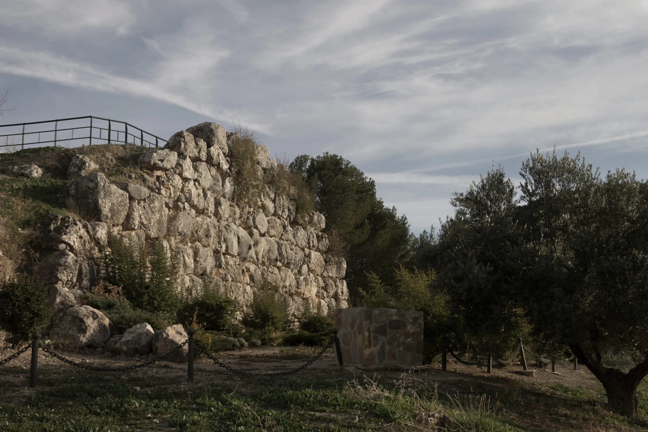 Muralla Ciclópea de Torredelcampo Cicloturismo que ver