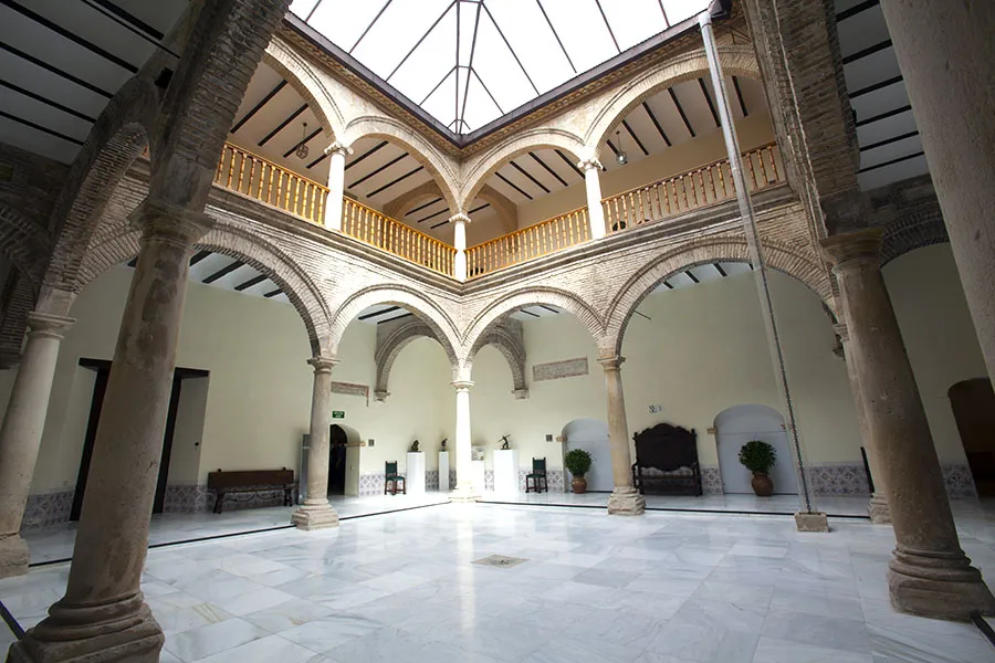 Centro Cultural Baños Árabes Palacio de Villardompardo